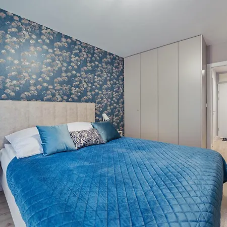 Six&six Garden Whiteblue Apartment